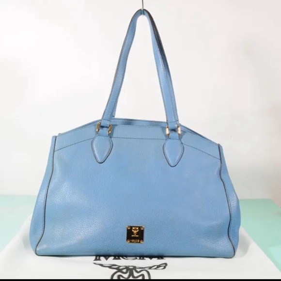 Authentic MCM Leather Shoulder Bag + Dust Bag🌹❤️🌹 - Picture 1 of 10